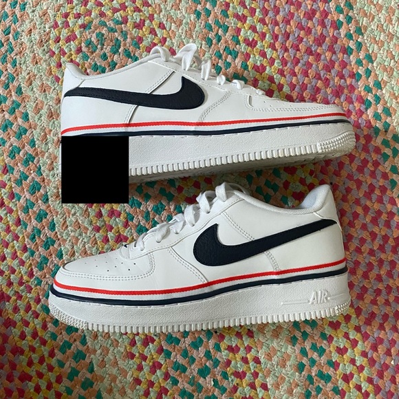 Nike AF1 - Picture 5 of 11
